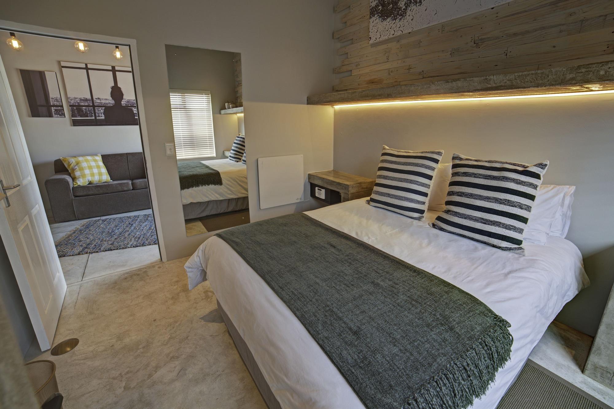 Organic Stay Guesthouse Суакопмунд Екстериор снимка