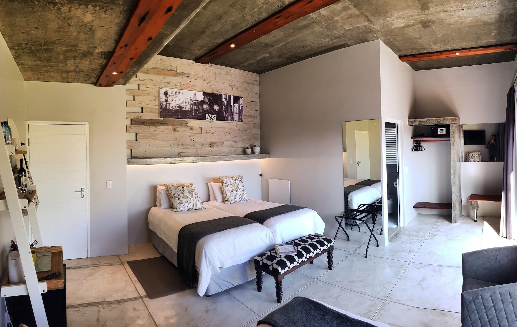 Organic Stay Guesthouse Суакопмунд Екстериор снимка