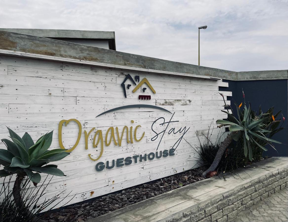 Organic Stay Guesthouse Суакопмунд Екстериор снимка