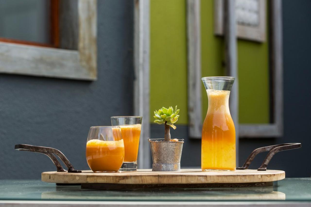 Organic Stay Guesthouse Суакопмунд Екстериор снимка